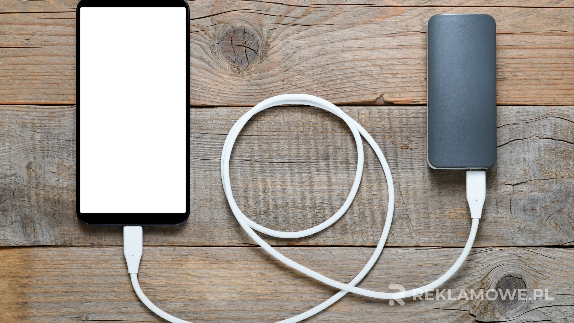 Ładowarka reklamowa jako unikalny gadżet promocyjny